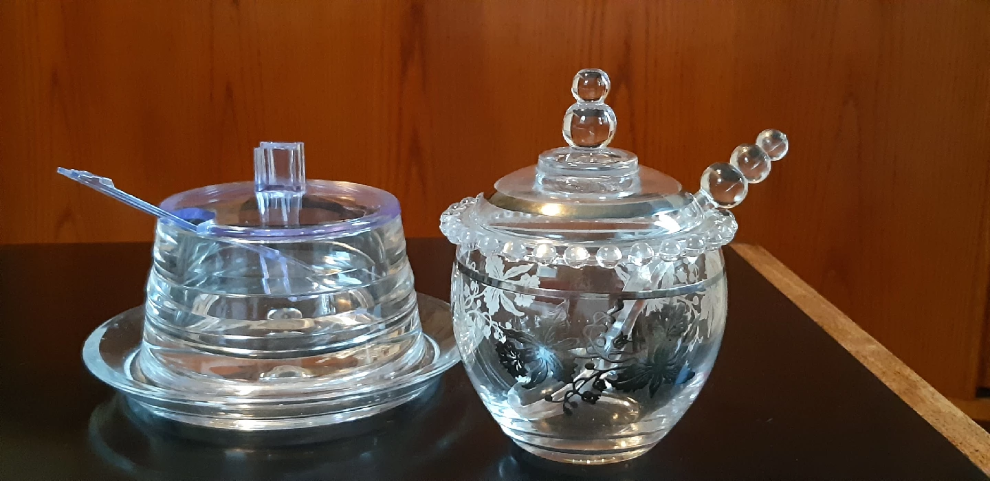 2 Jam/Honey Serving Dishes