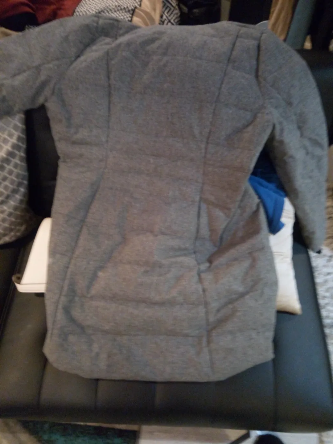 Grey Puffer Coat image indicator(2)