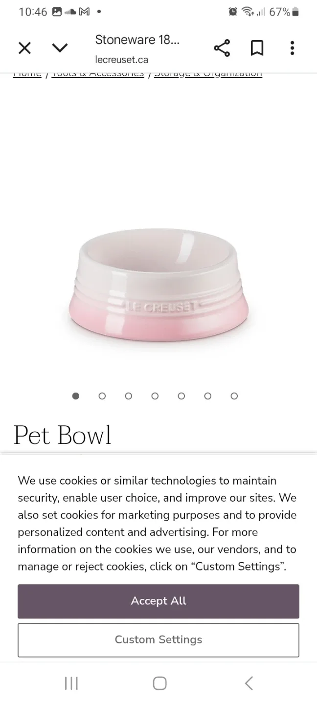 BRAND NEW in BOX Le Creuset Pet Bowl - Shell Pink, Medium thumbnail