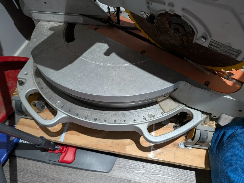 Ridgid Miter Saw image indicator(2)