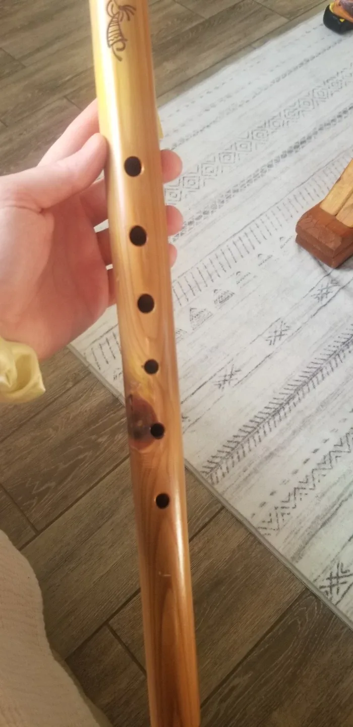 Native American Style Flute - Key of E image indicator(2)