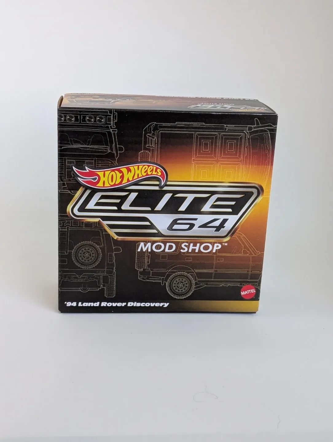 Hot Wheels Elite 64 '94 Land Rover Discovery image indicator(2)