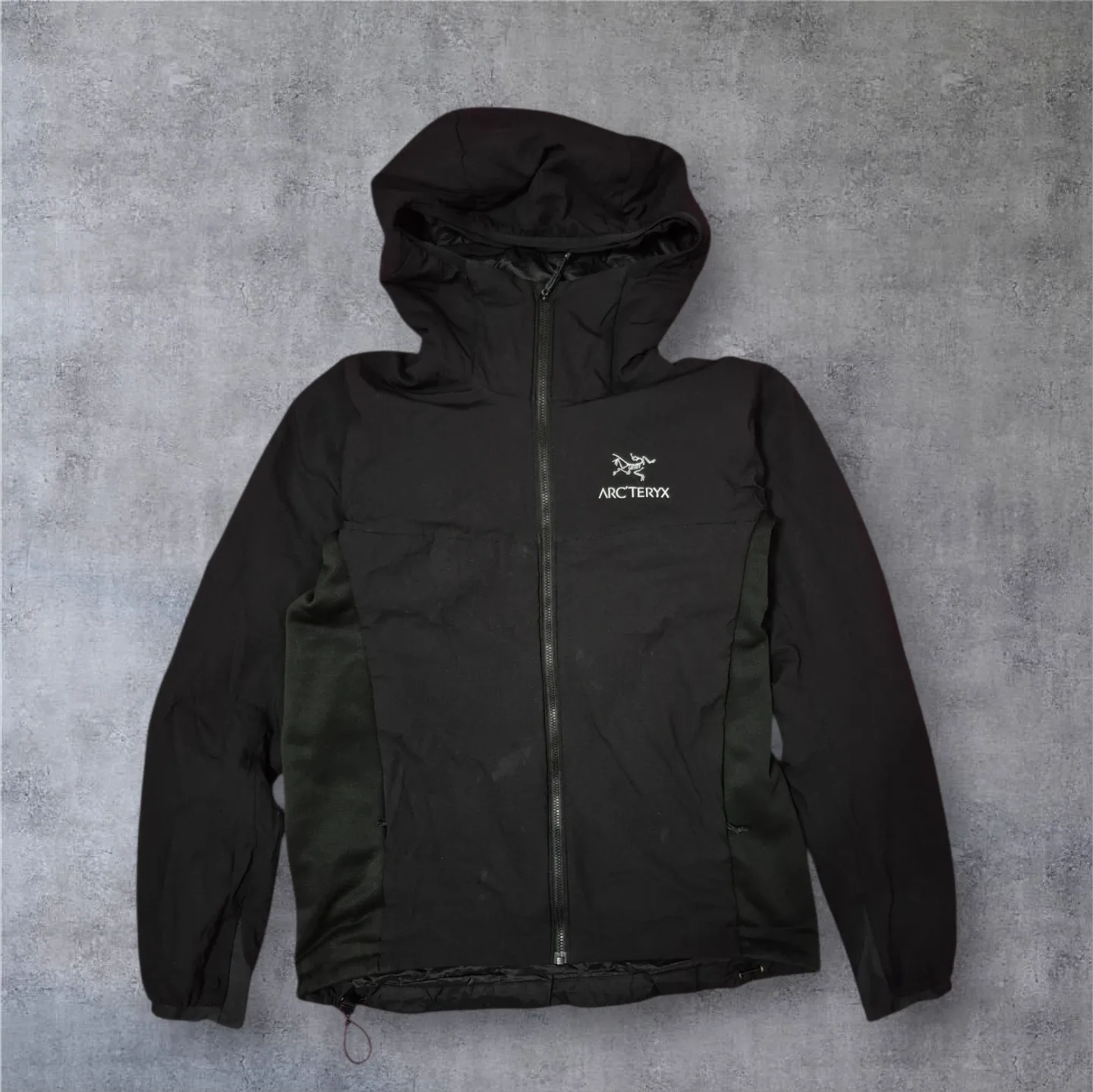 Arc'teryx Black Jacket thumbnail