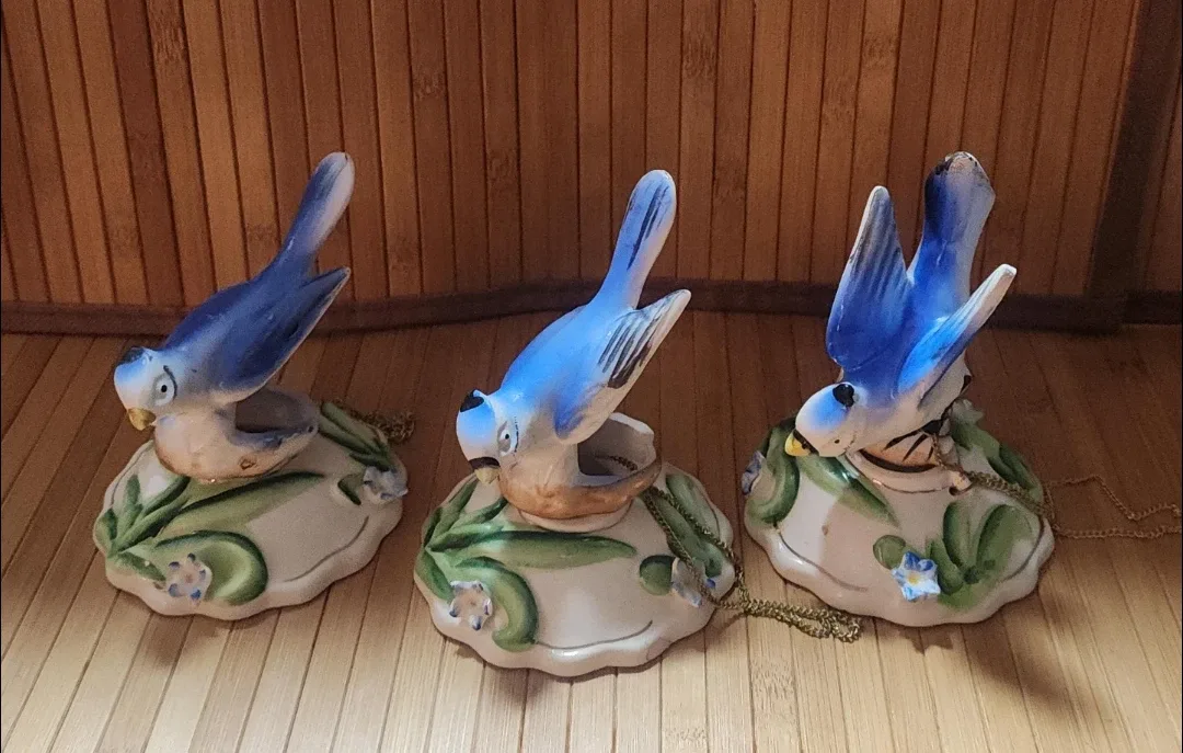 Vintage Bluebird Figurines - Set of 3