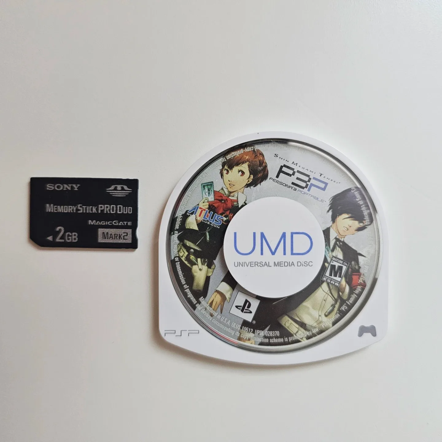 Playstation Portable + Persona 3 image indicator(4)