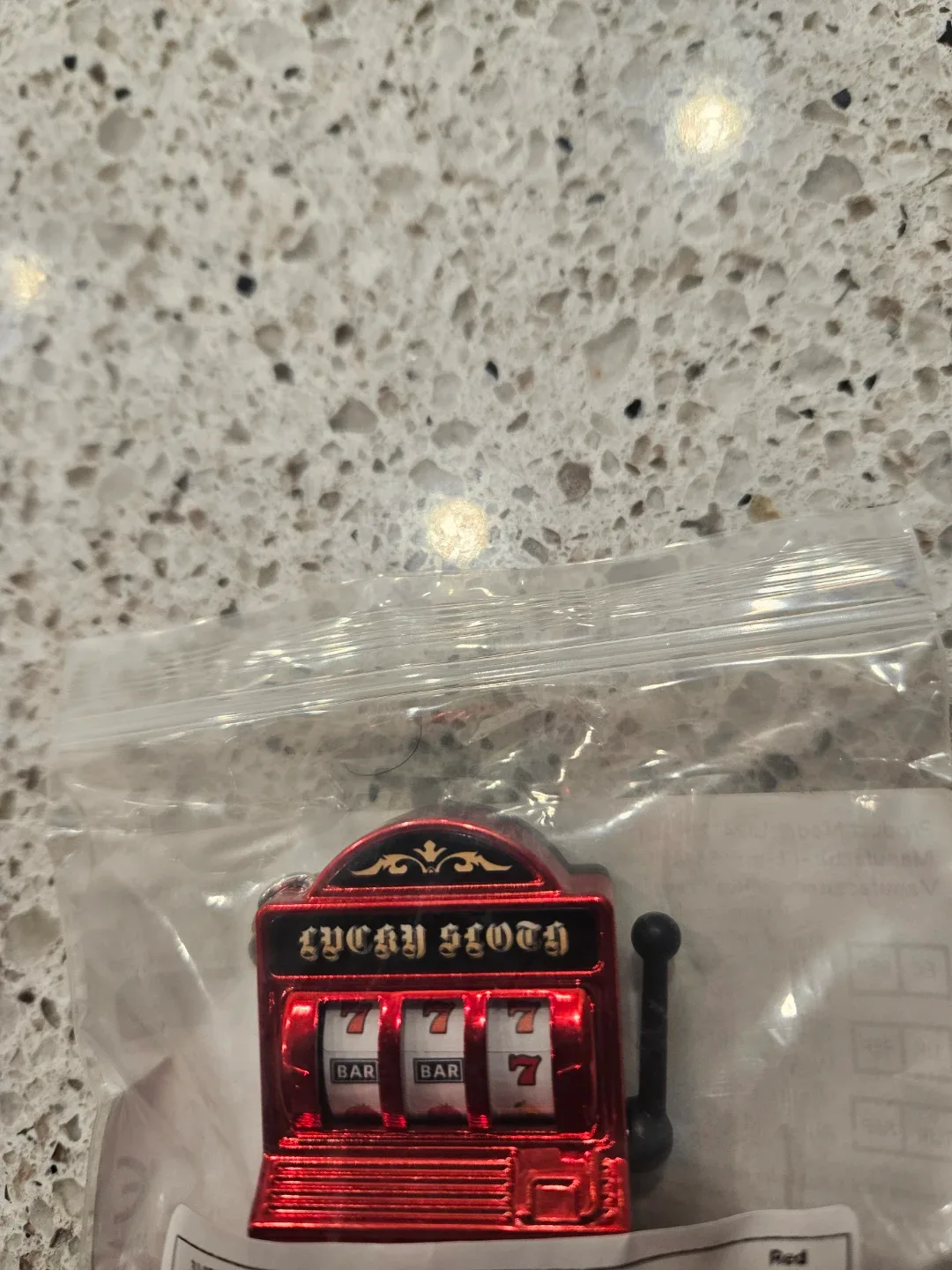 Lucky Slots Keychain image indicator(2)