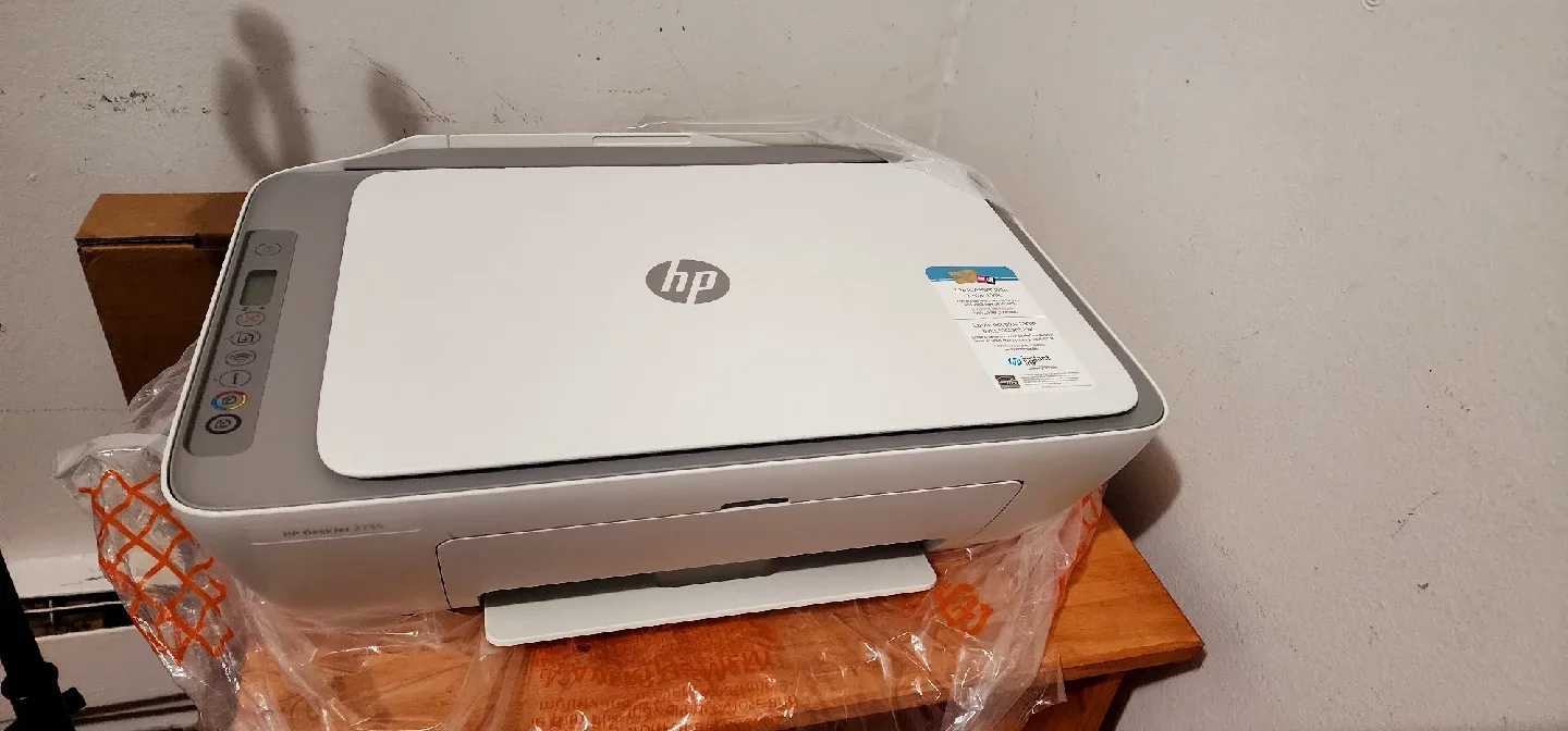 HP DeskJet 2755 All-in-One Printer thumbnail