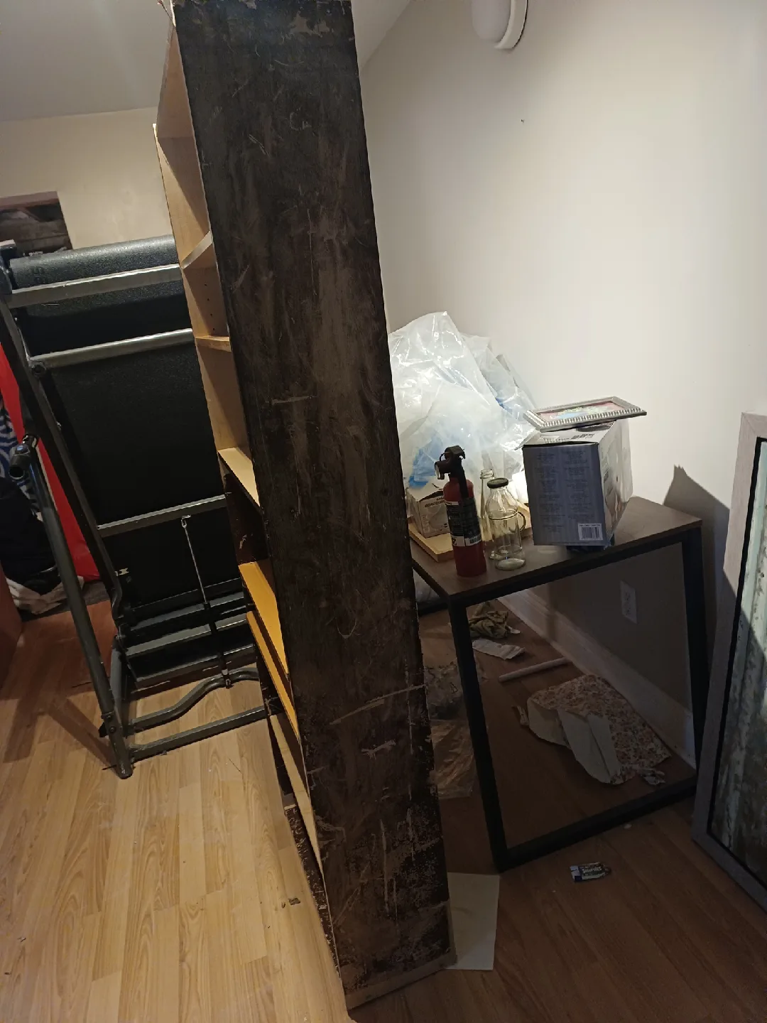 Wooden Bookcase image indicator(2)