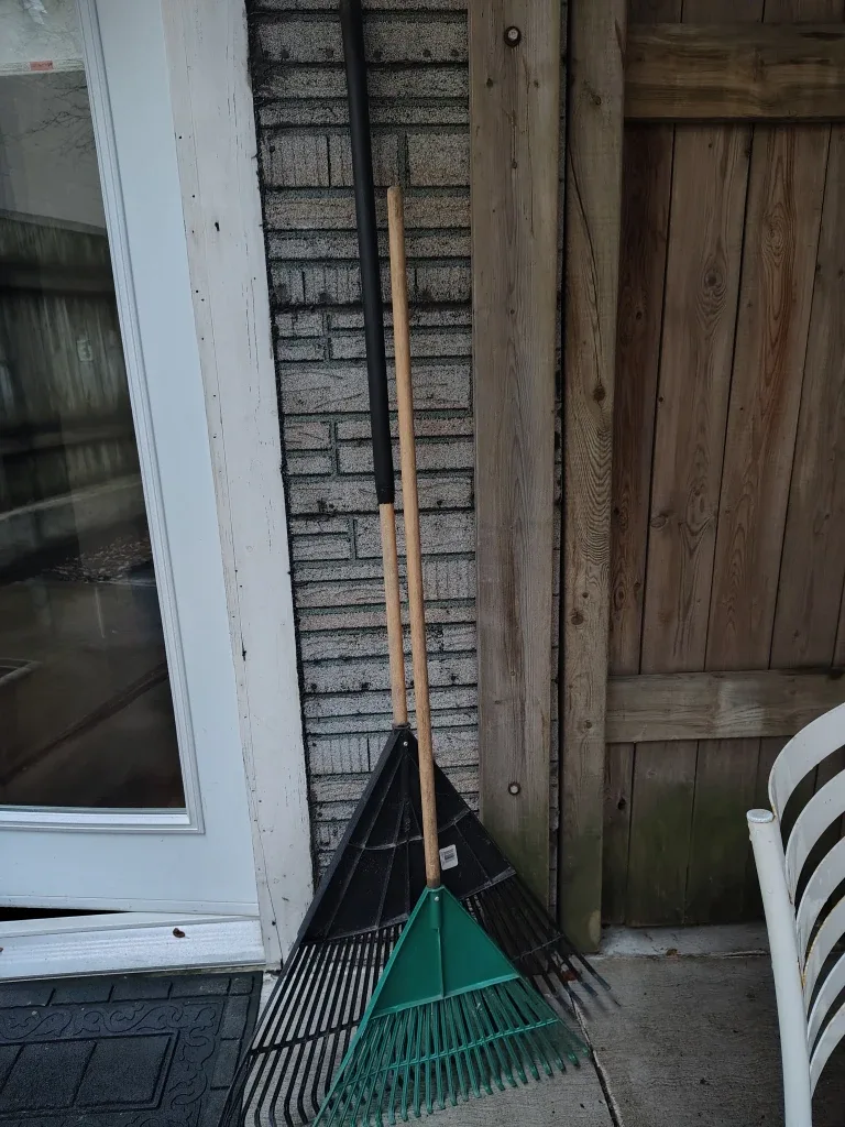 2 Leaf Rakes 1 Big 1 Small