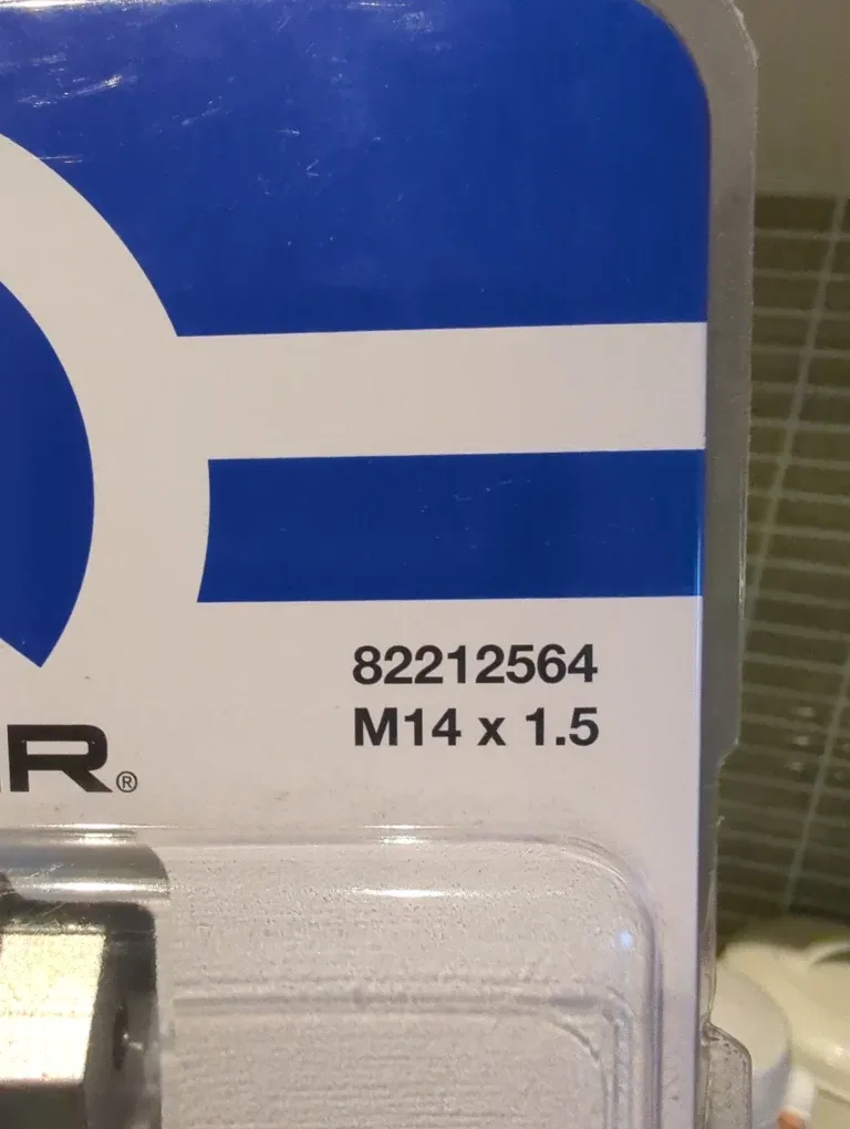 Mopar Wheel Lock Kit - New ! image indicator(2)