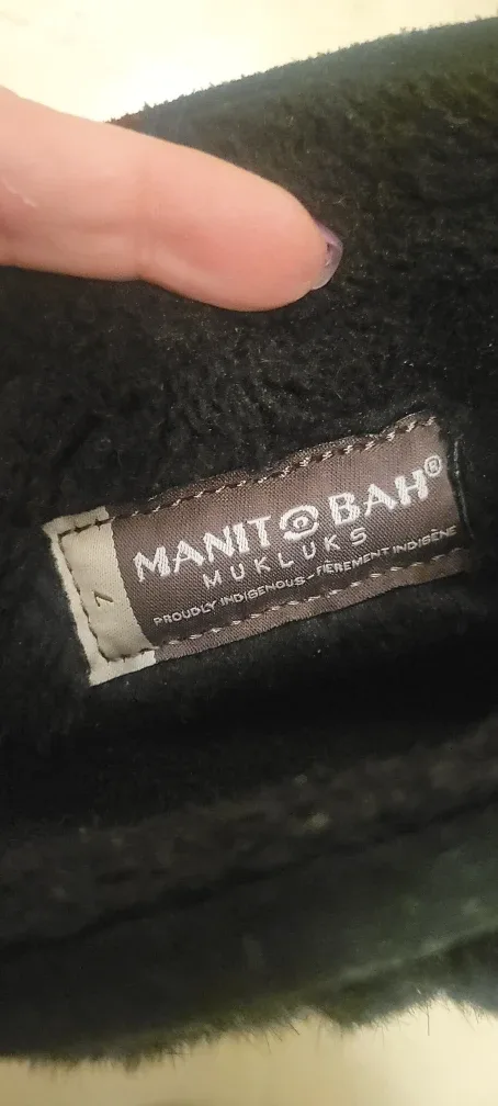 Manitobah Mukluks Black Boots - Size 7 image indicator(3)