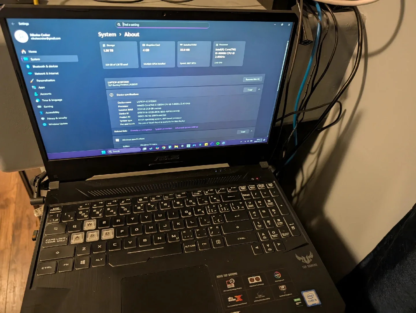 ASUS Laptop FX505GT image indicator(3)