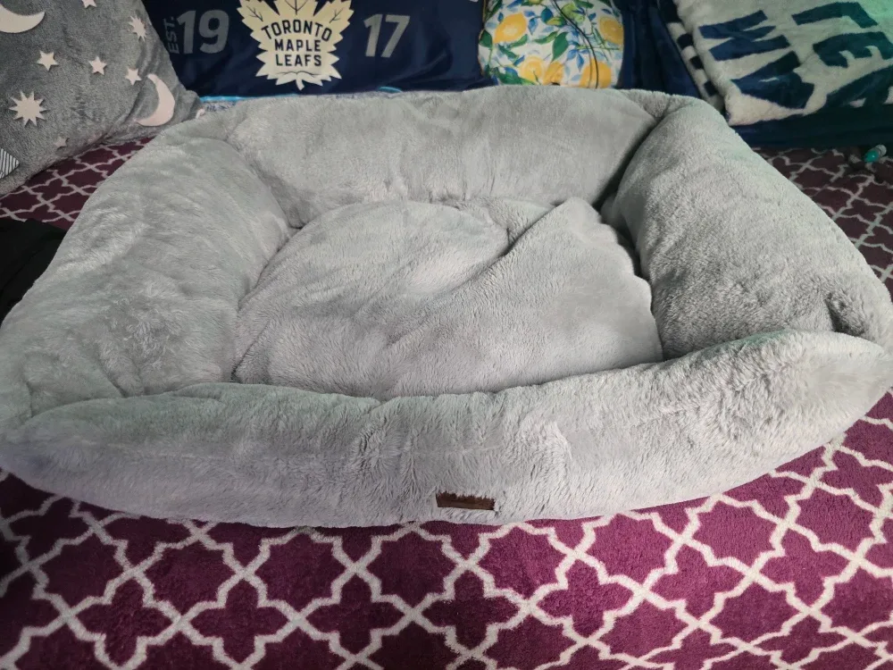 Super soft dog bed