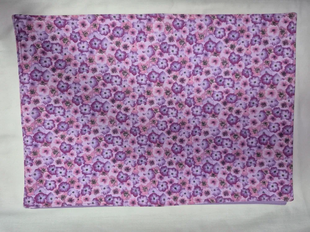 Handmade Floral Placemat, Assorted prints, brand new image indicator(2)