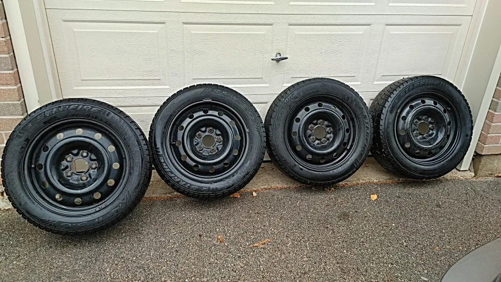 Starfire Winter Tires on Rims 205/55 R16 5x114.3