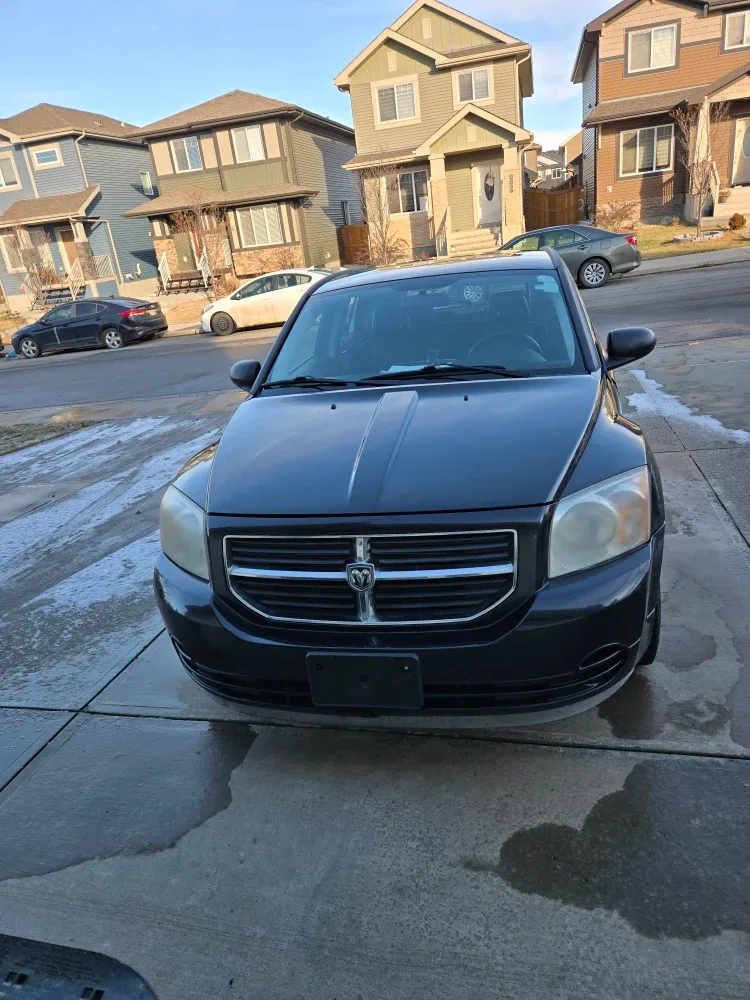 Dodge Caliber - Black