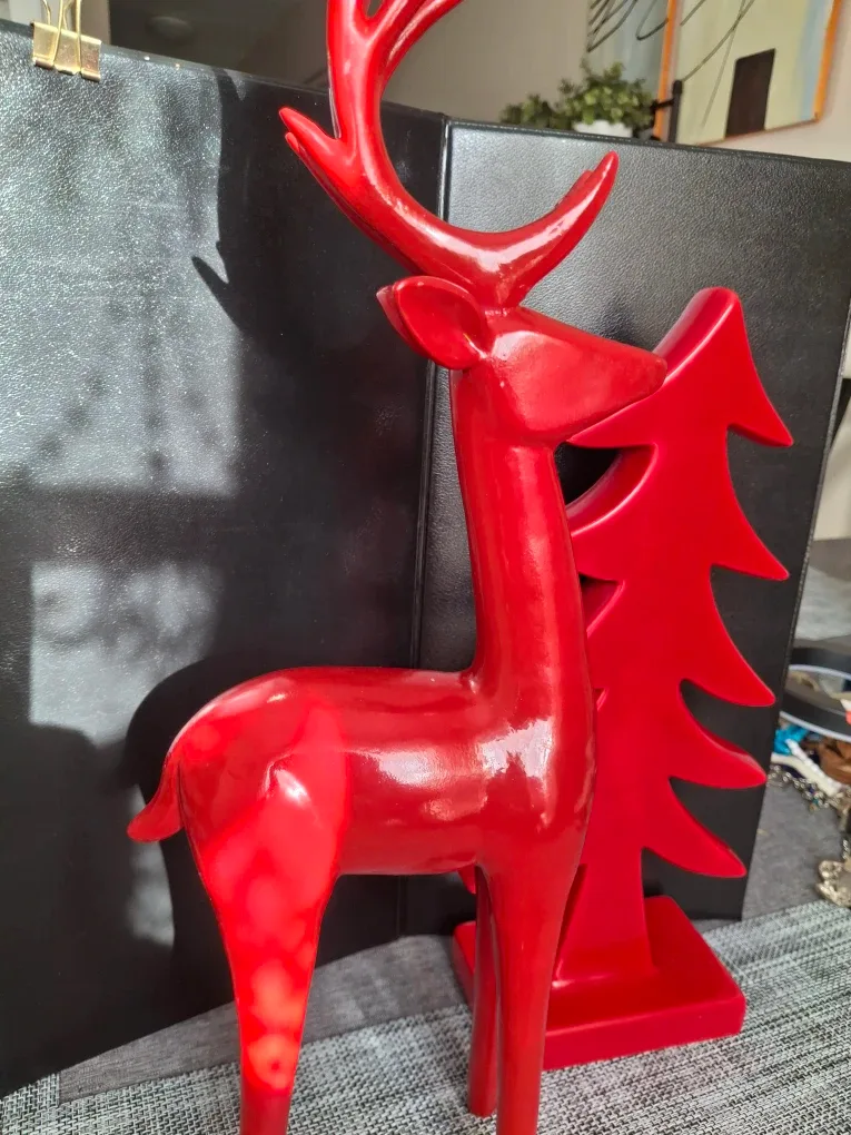 Red Ceramic  Deer and Christmas Tree Decoration image indicator(3)