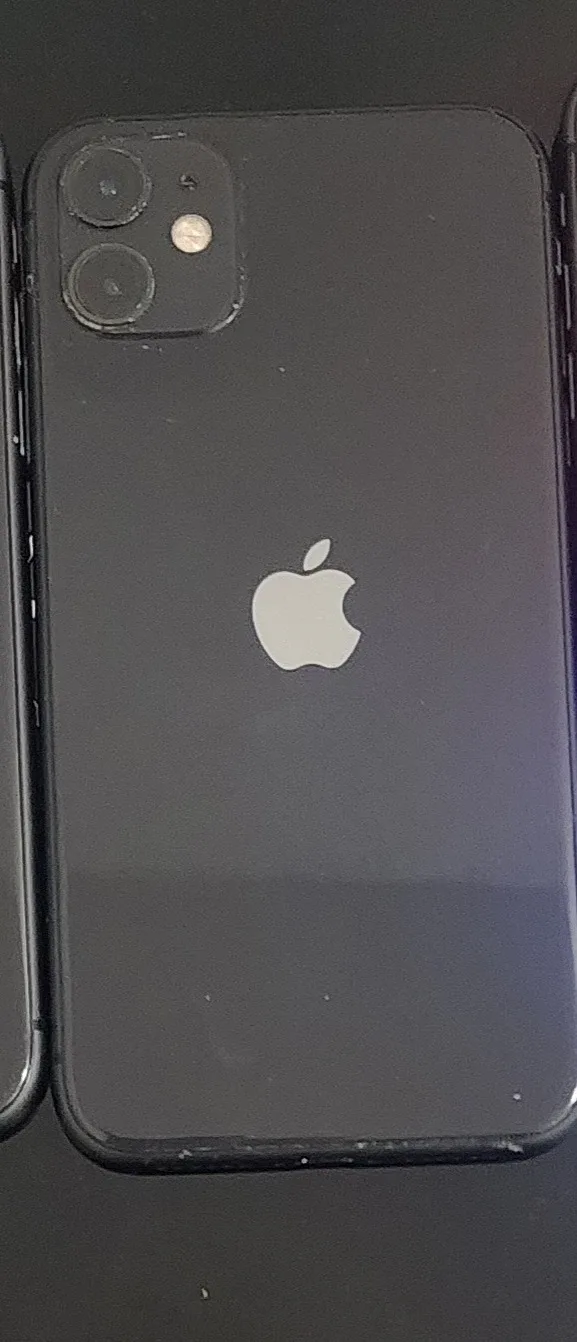 Apple iPhone 11 - Black image indicator(2)