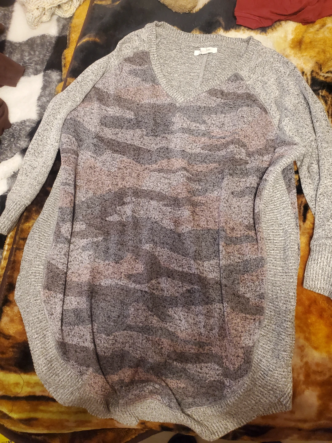 Maurice's XS Gray Camo Sweater