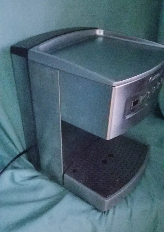 Cuisanart EM-200 Espresso Machine For Parts  or Repair image indicator(4)