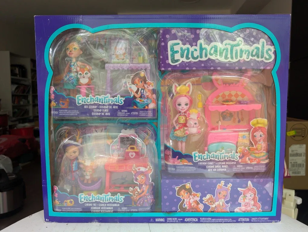 Enchantimals Playset - Art Studio, Kitchen Cuties, Caring Vet
