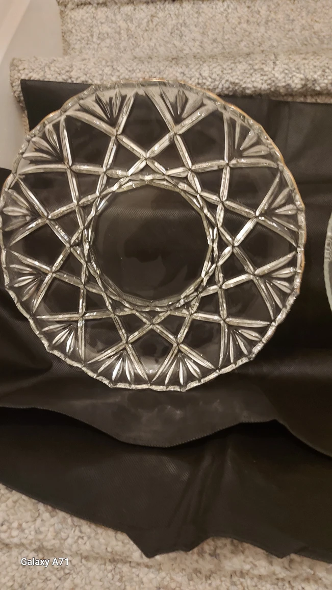 Two Decorative Glass Plates - photo 3