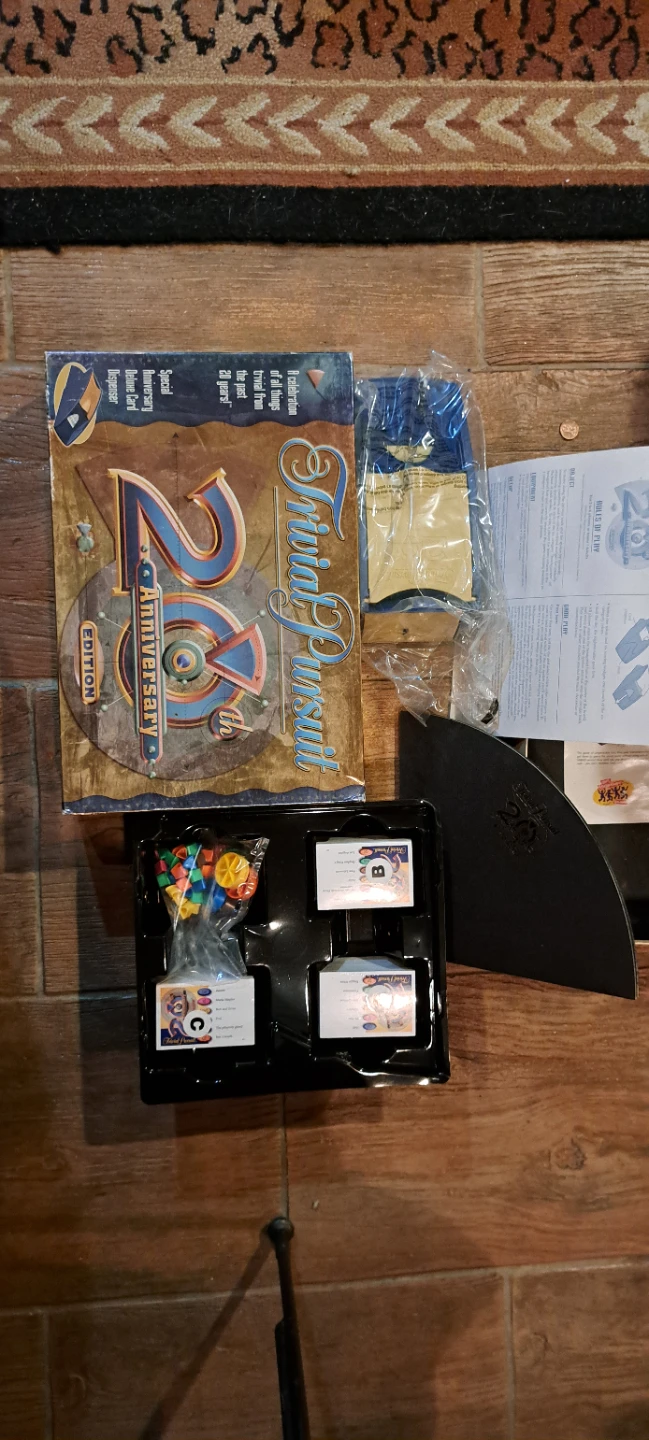 Trivial Pursuit 20th Anniversary Edition Board Game