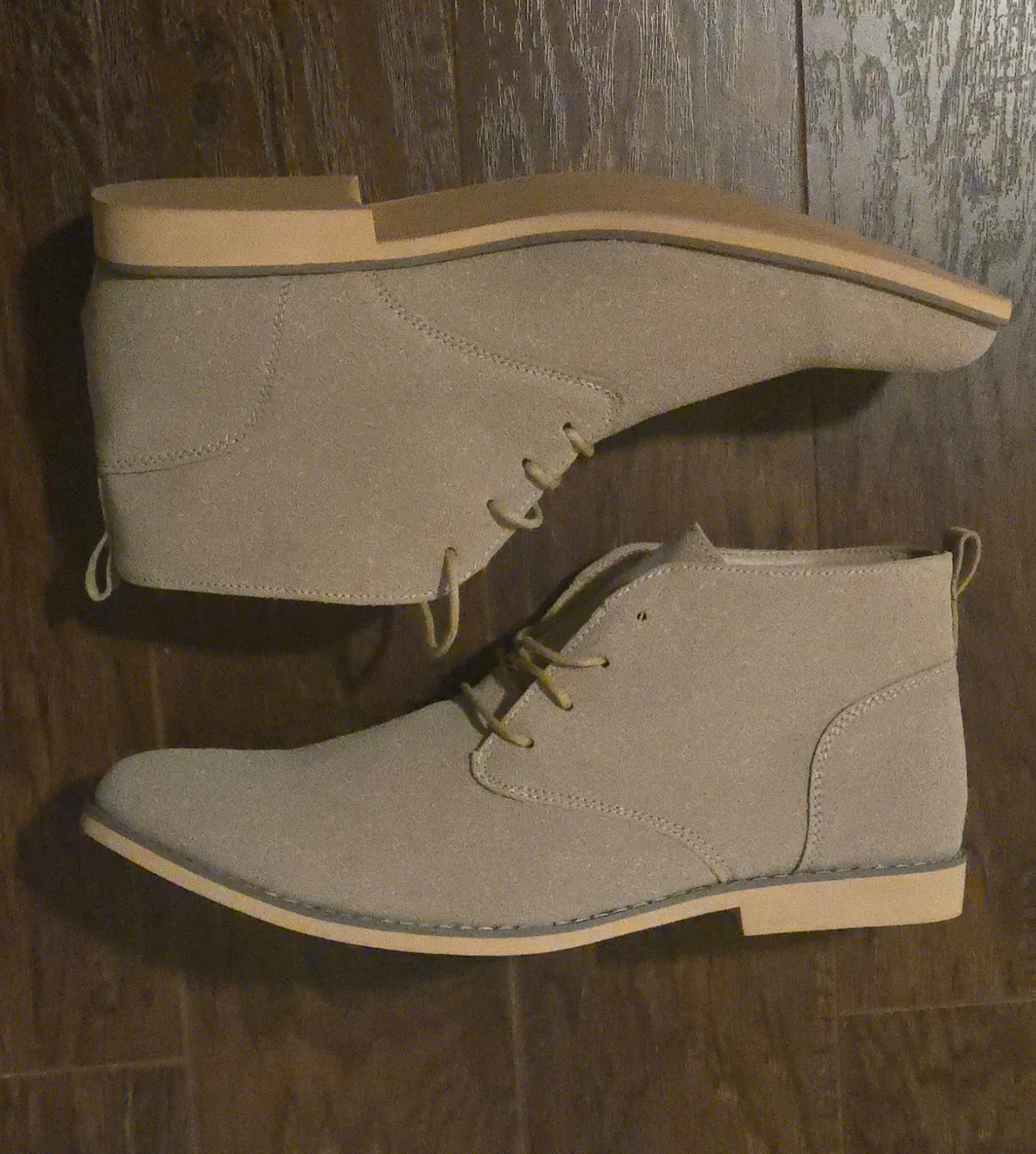 Men's Suede Chukka Boots, Size 11