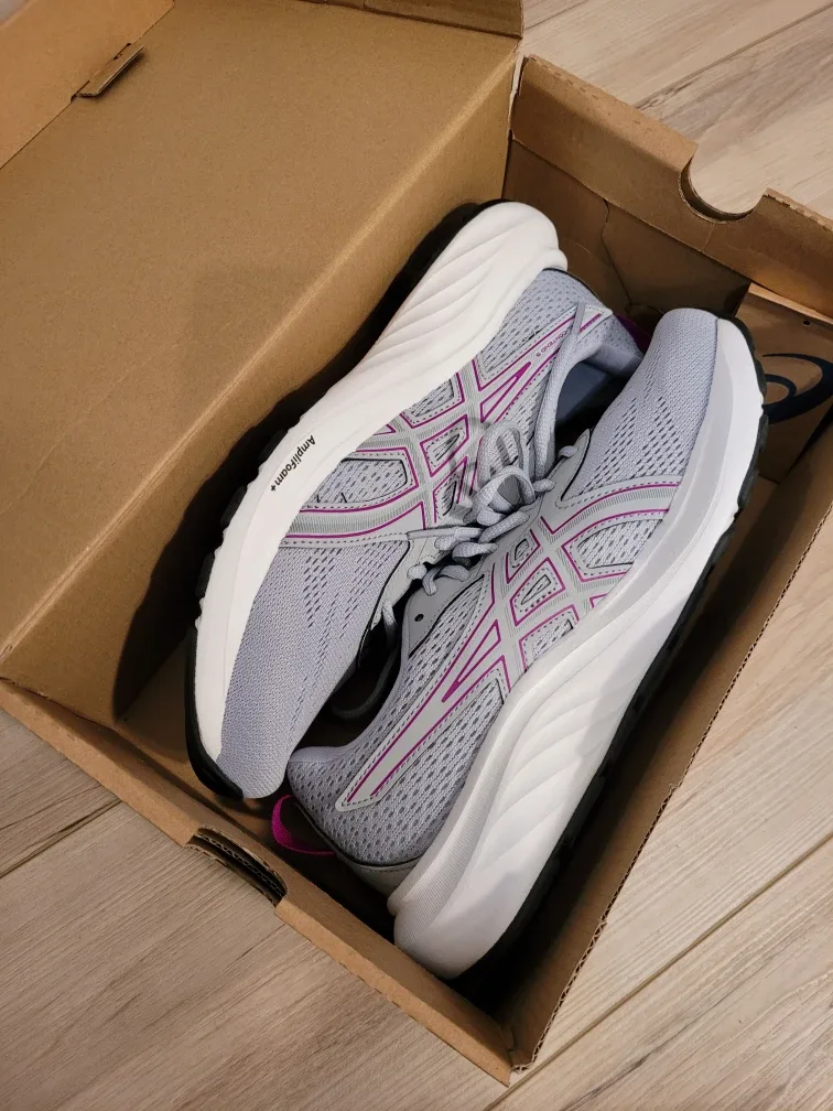 Asics GEL-NIMBUS Running Shoe - Women's Size 9 Wide image indicator(2)