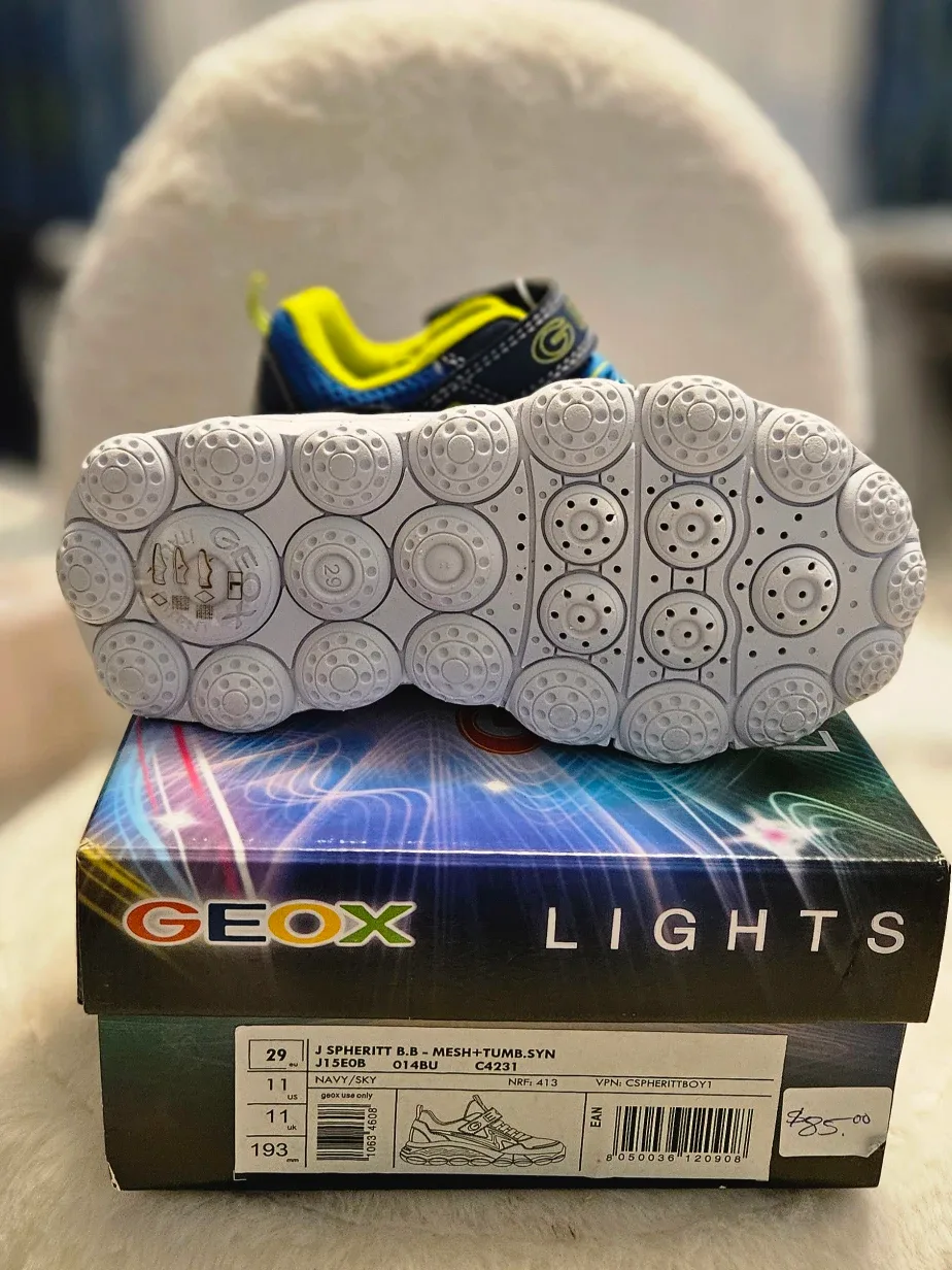 Geox J Spheritt B.B. Size 11 Kids Shoes image indicator(3)