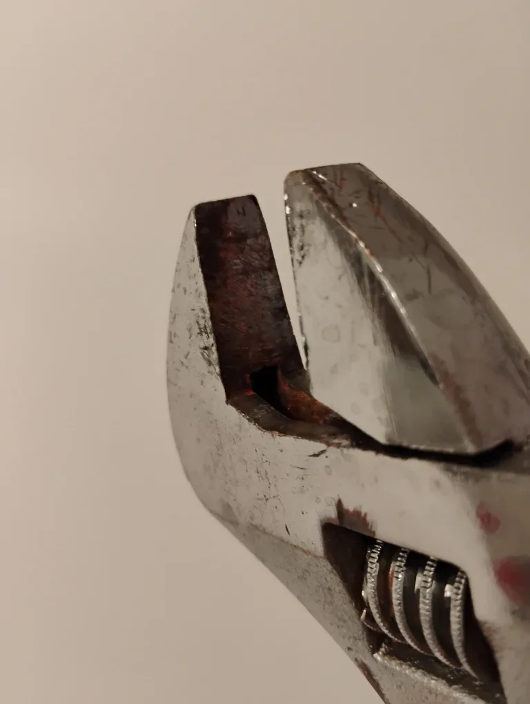 10" adjustable wrench image indicator(4)