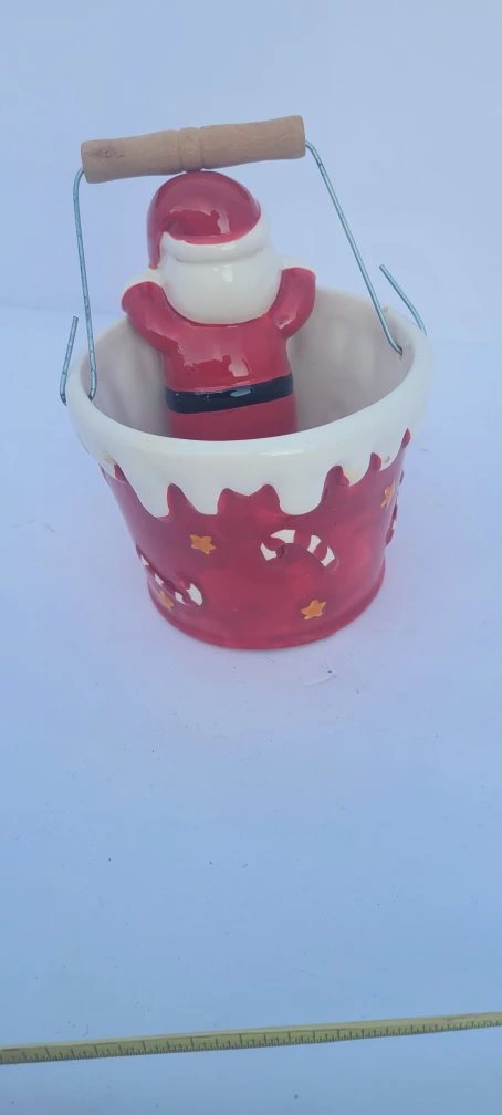Santa Bucket - Naughty or Nice? - photo 5
