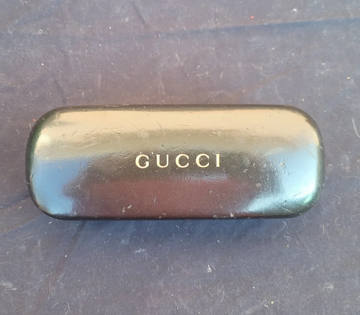 GUCCI WOMENS SUN GLASSES $150 GENUINE image indicator(5)
