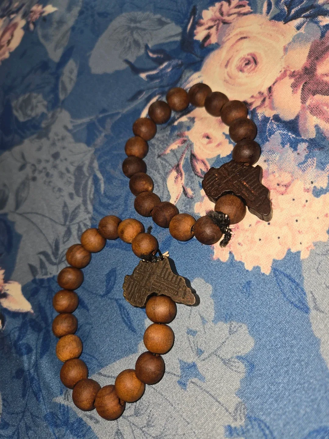 Wooden Bead Bracelets with Africa Pendant✨️🇰🇪