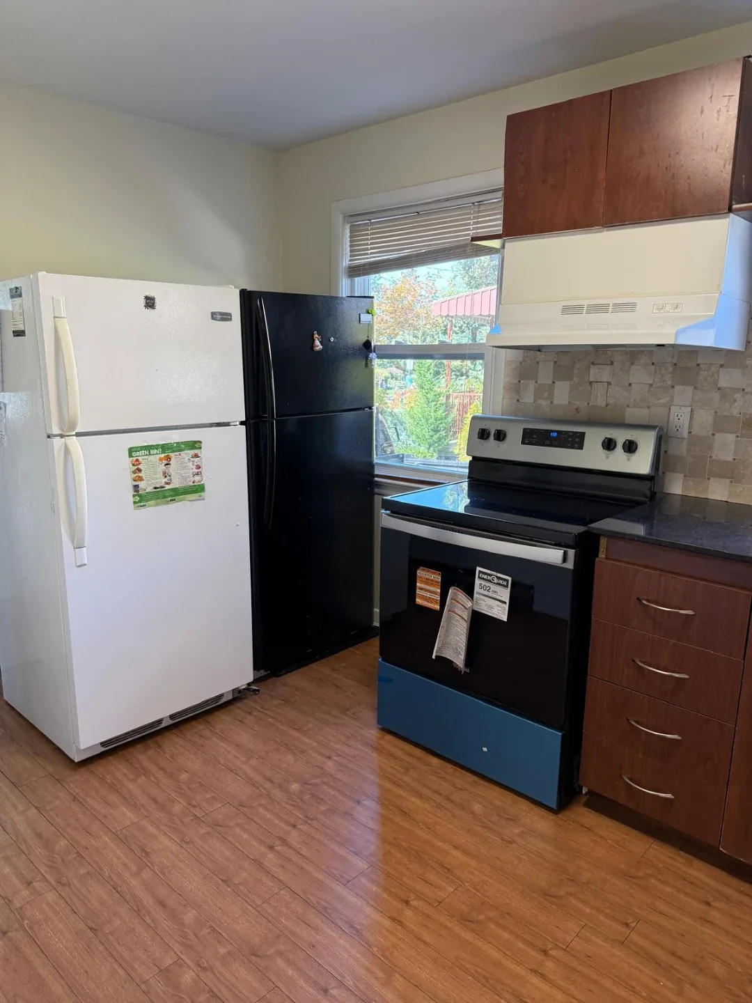 HOUSE FOR RENT image indicator(6)