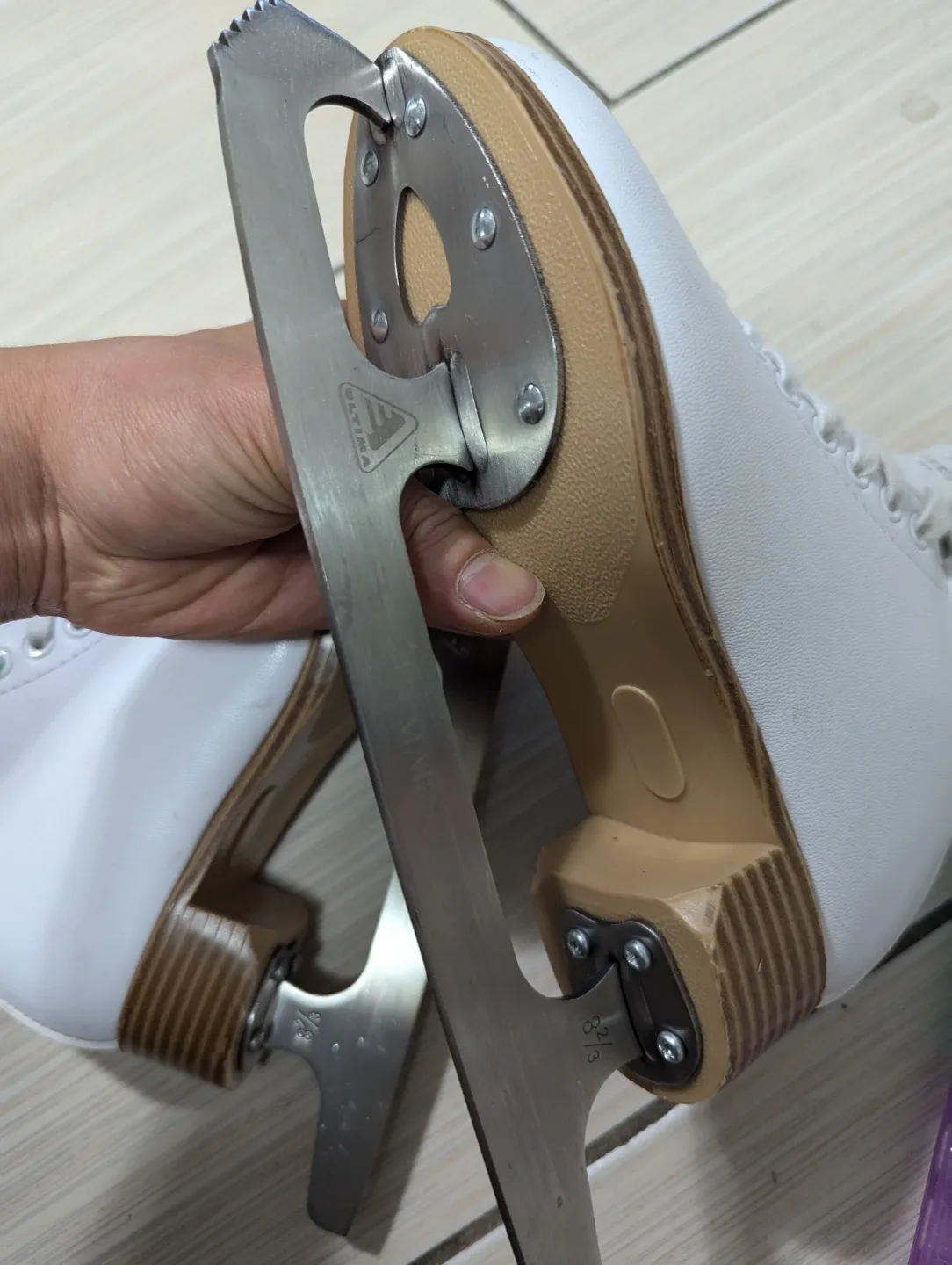 Jackson 200,Girls Figure Ice Skates_size 3 image indicator(3)