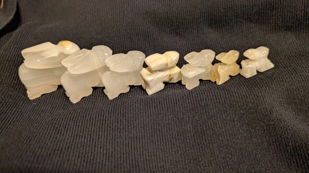 Set of 7 Onyx Stone Rabbit Figurines image indicator(2)