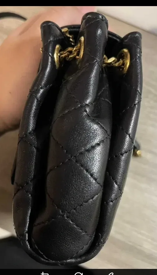 YSL Saint Laurent Nolita Mini Black image indicator(5)