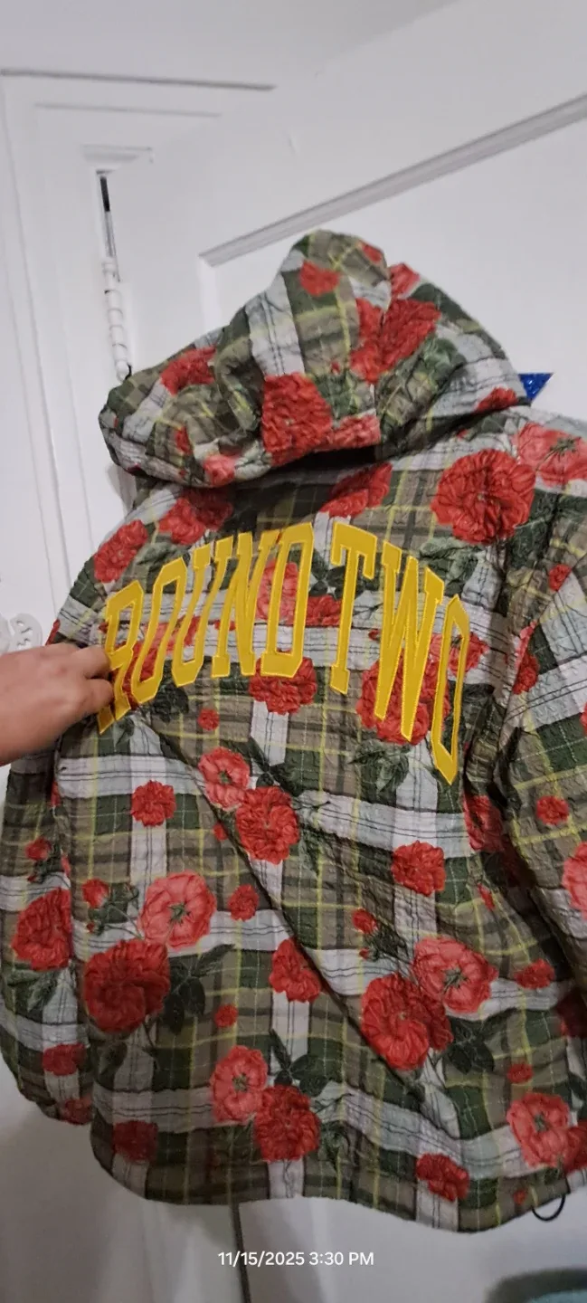 Round Two Floral Plaid Puffer Jacket image indicator(3)