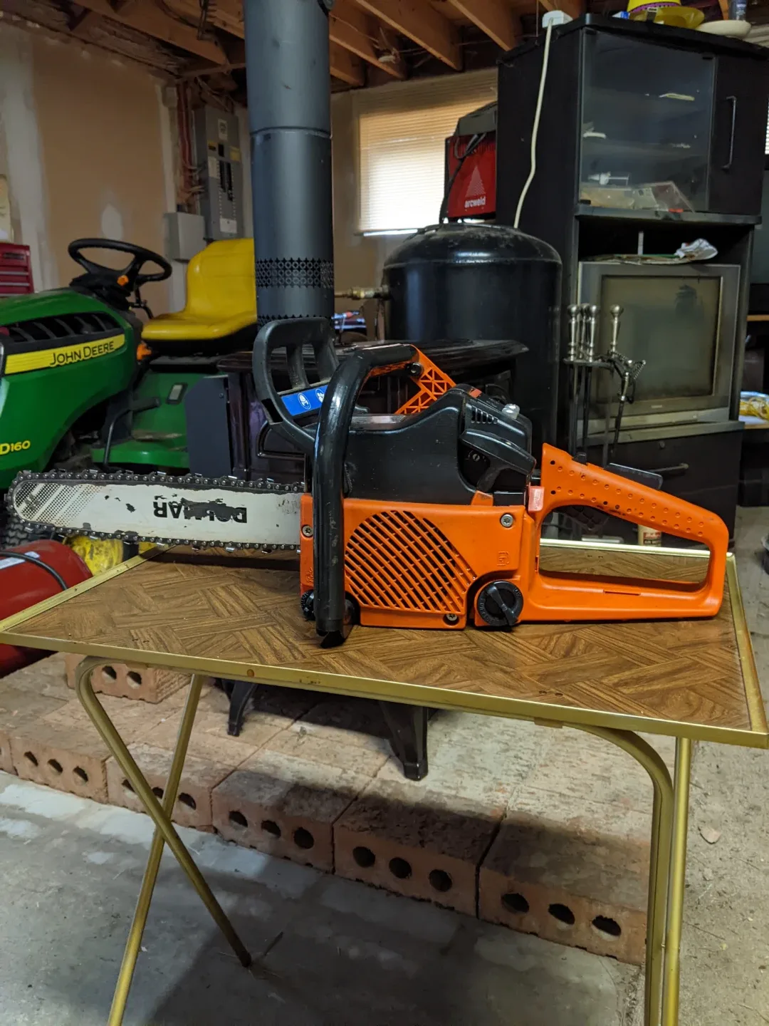 Dolmar PS-400 Chainsaw image indicator(2)