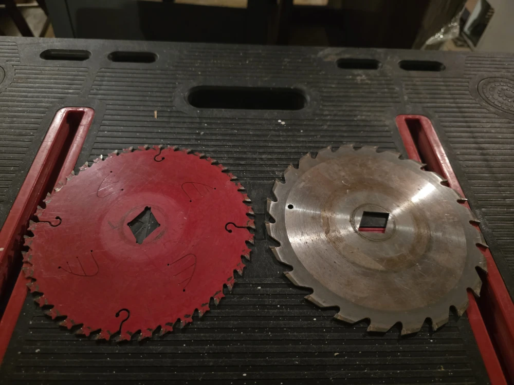 Two Used Circular Saw Blades 7 1/4 inch blades - photo 2
