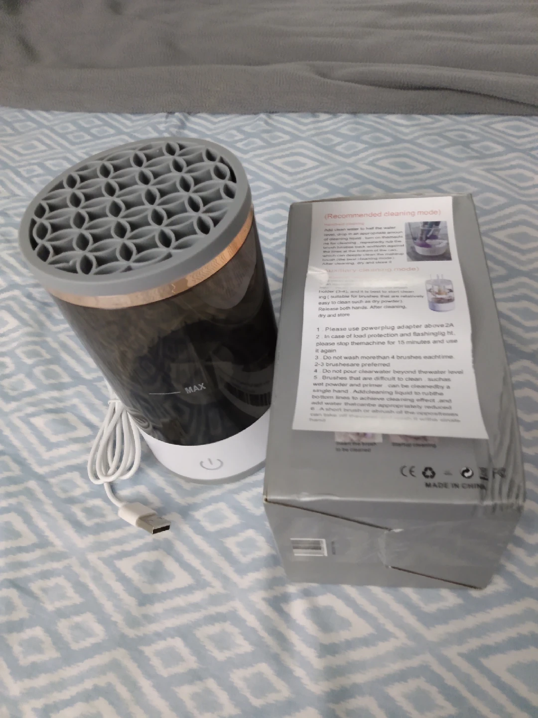 New Electric Makeup Brush Cleaner Machine - photo 5