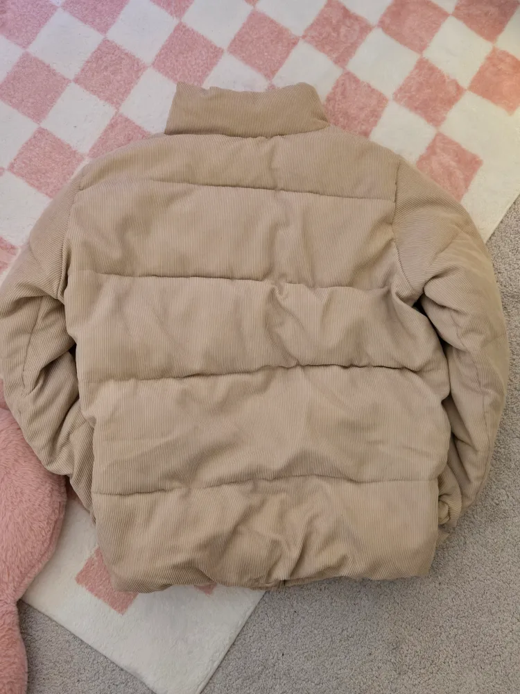 SHEIN Beige Corduroy Puffer Jacket - Size Girls 15y image indicator(2)
