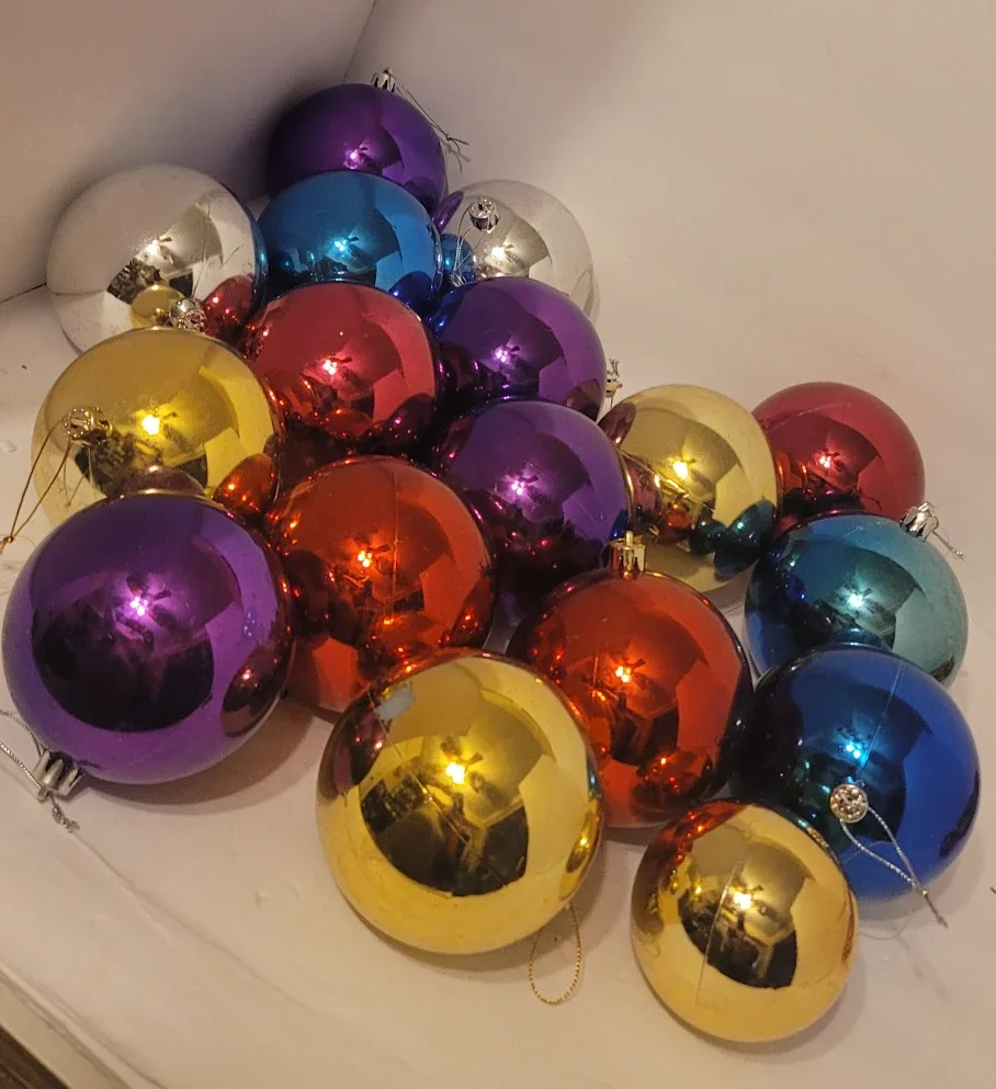Christmas Ornaments - Assorted Styles