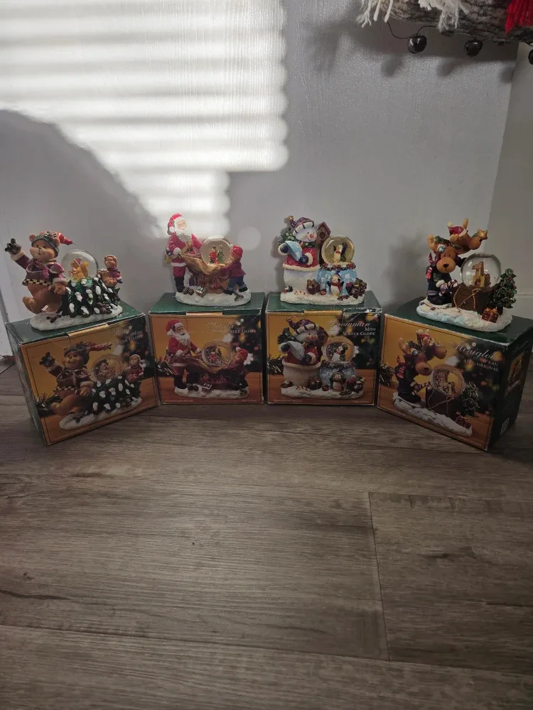 4 Mini Water Globe Figurines