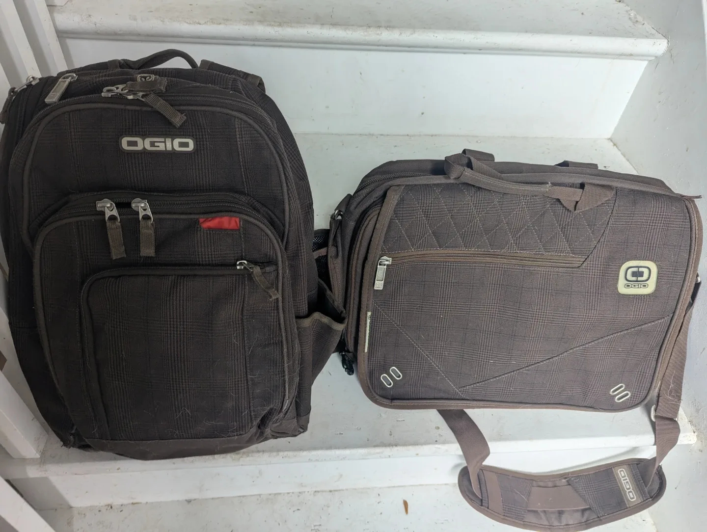 Ogio Backpack and Laptop Bag Set image indicator(2)