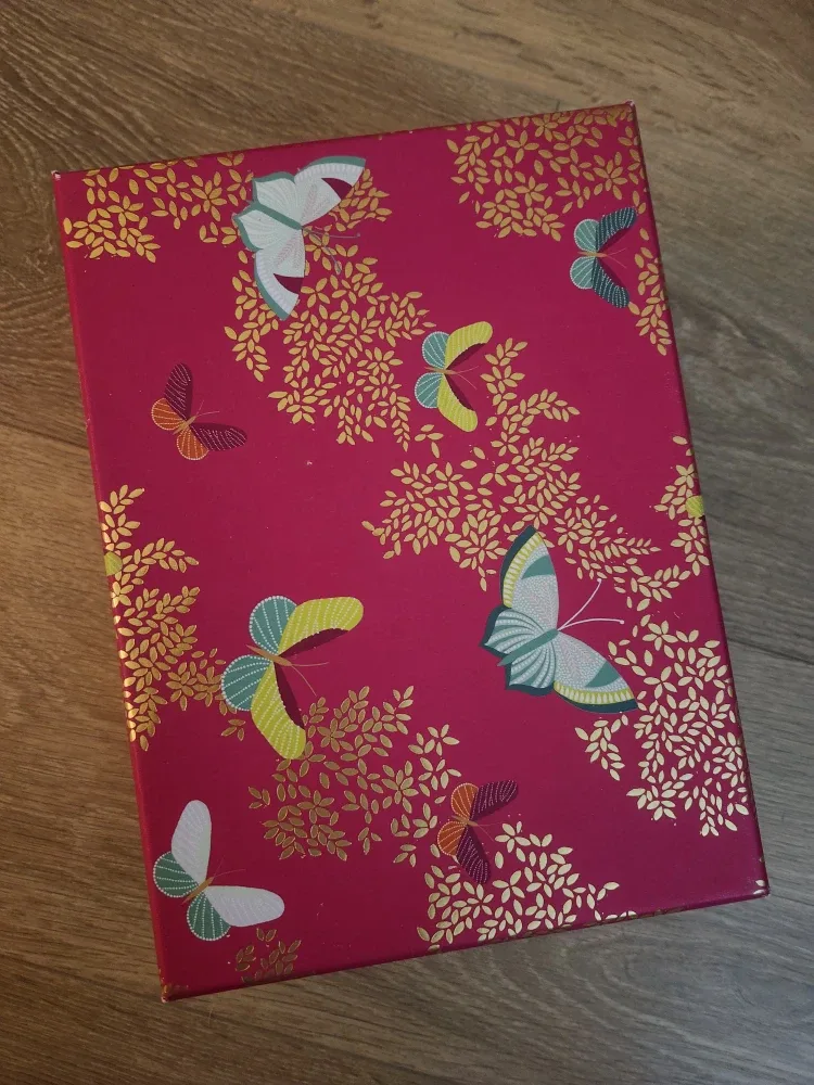 Decorative Gift Box - Butterfly Design