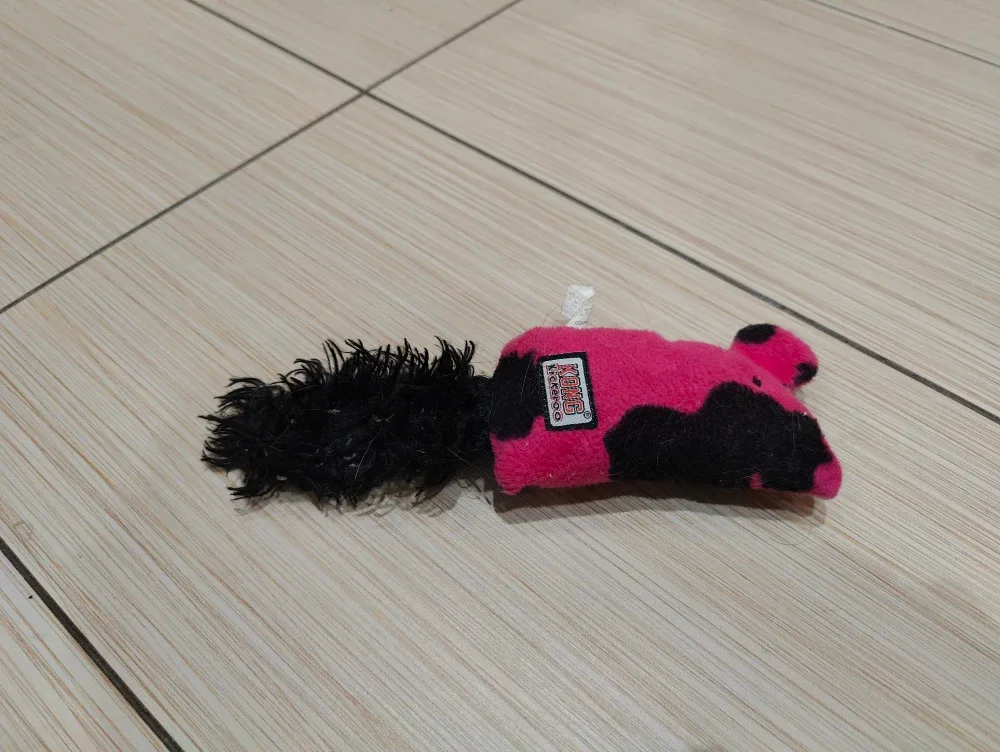 Kong Kickaroo cat toy
