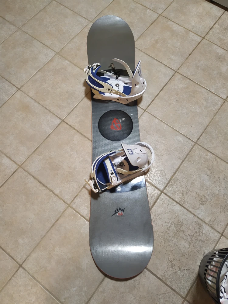 Arbor Snowboards Slay Snowboard 140
