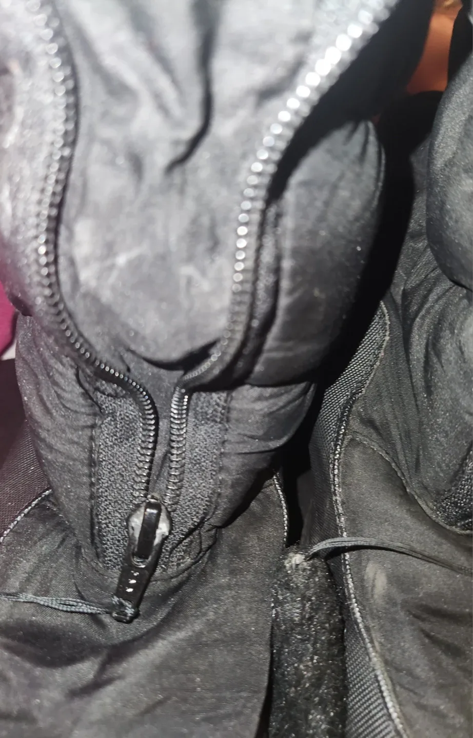 Women's black calf length zip-up winter boots image indicator(7)